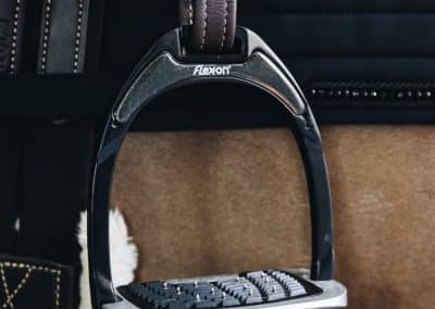 Flex-On-Aluminium-Stirrups-Customisable-4